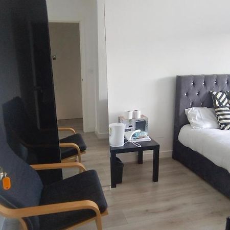 Free Car Park And Walk To Coop, Etihad , Piccadilly Manchester Extérieur photo