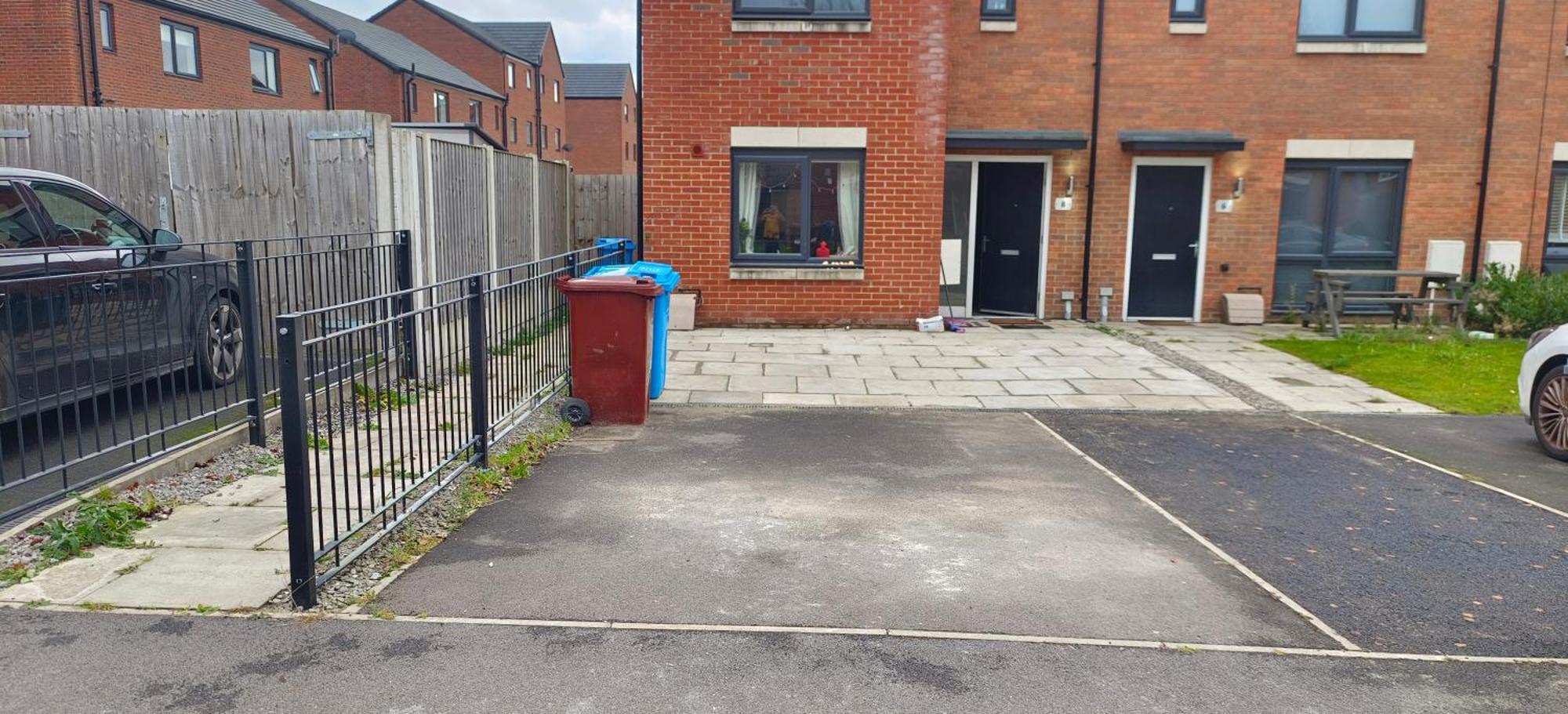 Free Car Park And Walk To Coop, Etihad , Piccadilly Manchester Extérieur photo
